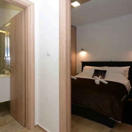 Xy - Design דירה שיבניק