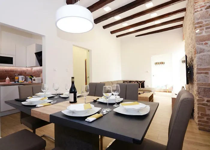 Xy - Design Apartment